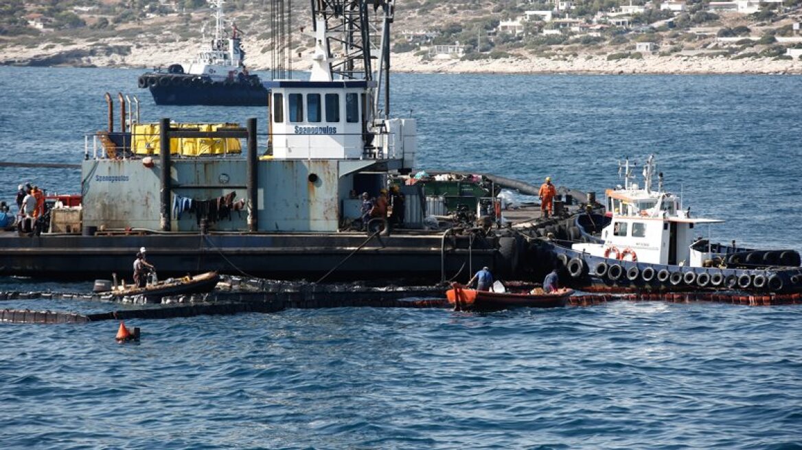 Ξεκίνησαν οι ενέργειες για την ανέλκυση του δεξαμενόπλοιου «Αγία Ζώνη ΙΙ» 